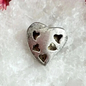 SIlver Tone Tiny Dainty Heart Shaped Vintage Pendant Charm | Trinket